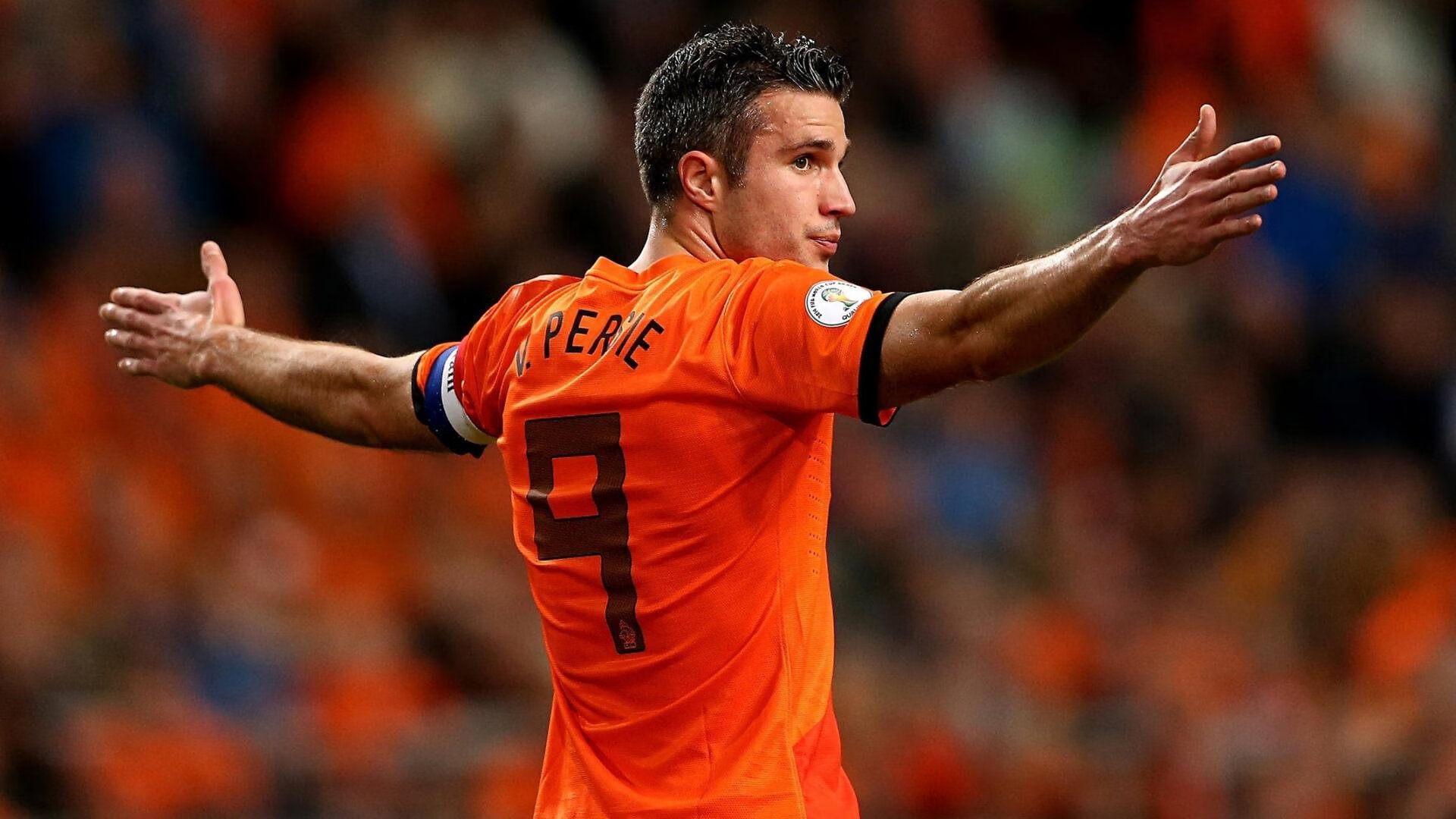 欧洲杯豪门对决：战术变化激发无限精彩！，冠军欧洲豪门队报